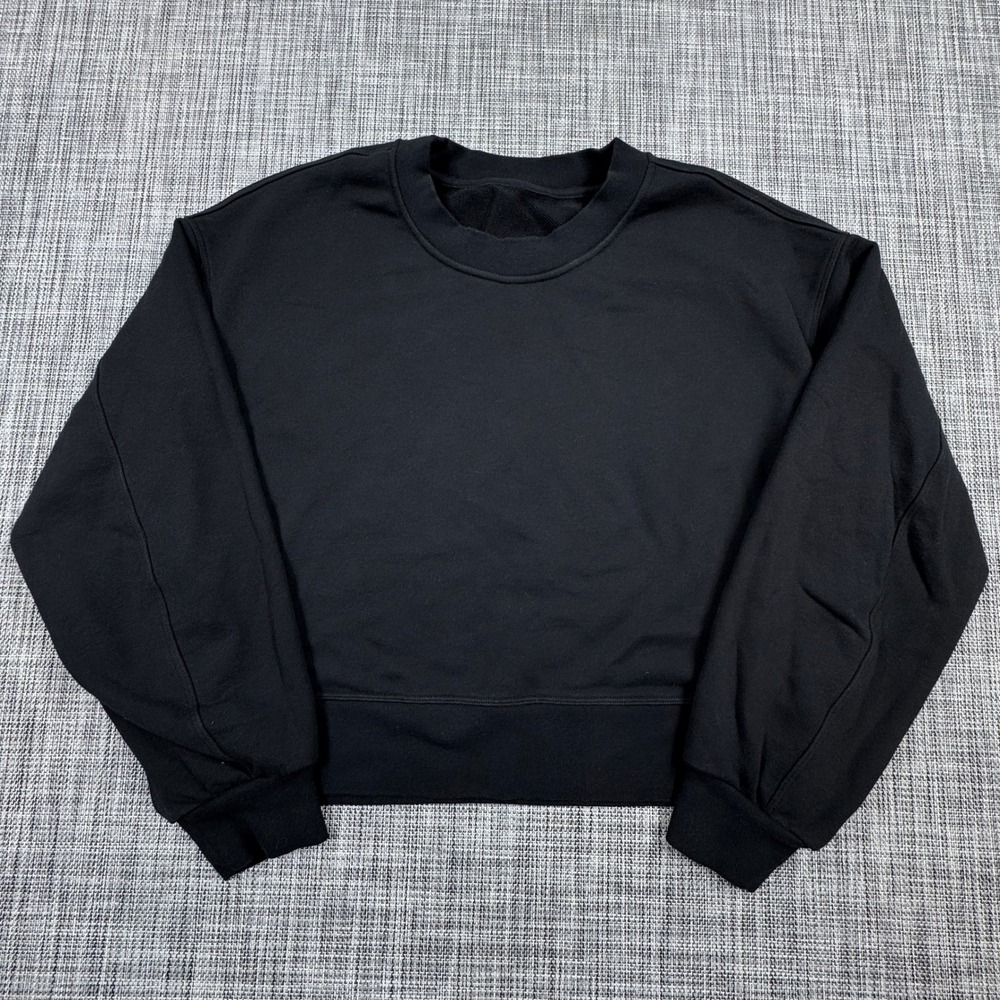 Lululemon Womens Approx Medium Black Cropped Crewneck French Terry Sweatshirt
